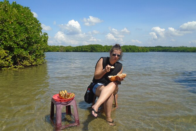 Fun and Scenic Negombo Tour by Tuk Tuk - Stop 1: Negombo Lagoon and the Optional Boat Add-On