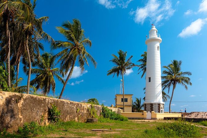 Galle Day Trip From Colombo - Galle Dutch Fort: Portuguese beginnings, Dutch fortifications, real UNESCO walls
