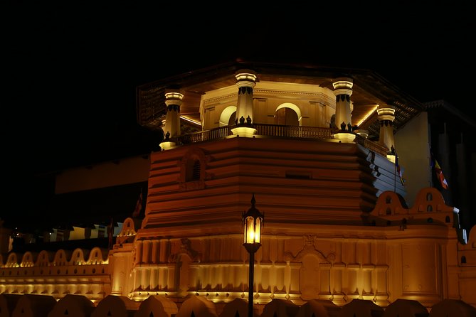 Kandy Day Tour From Colombo - Entering the Temple of the Sacred Tooth Relic, what you are walking into