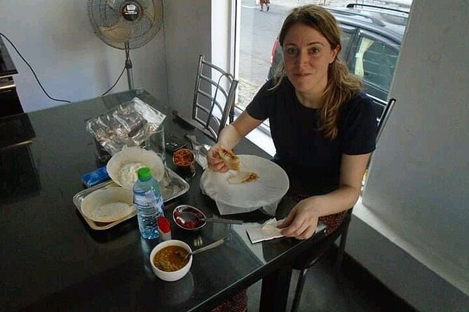 Negombo Express Food Tour with 7+ Tastings - Tuk Tuk Riding: Fun Transport That Also Improves the Eating Flow