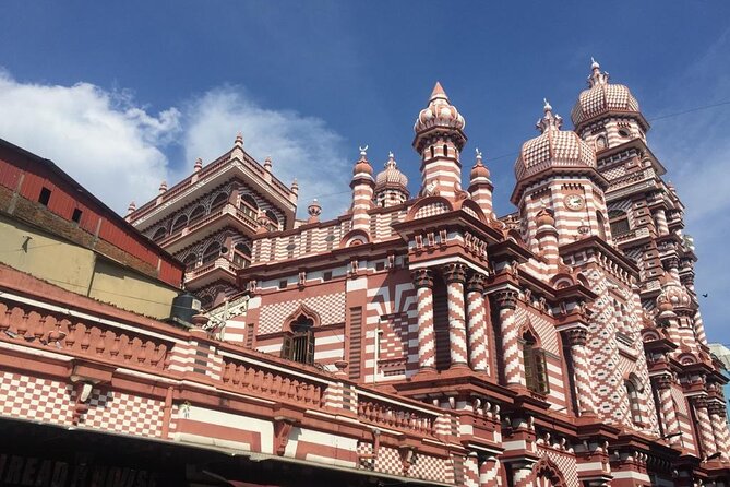 Original Tuk Tuk Safari Afternoon Tour - Gangaramaya Temple by Beira Lake, plus the Seema Malaka moment