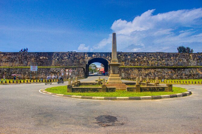 Private Galle Day Tour with Boat Safari & Tea Factory Visit - All Inclusive - Sea Turtle Hatchery and Buddhist Temple Breaks for Meaningful Short Stops