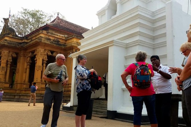 Private Half-Day Colombo City Tour - Gangaramaya Temple (Vihara): a spiritual landmark with layers to notice