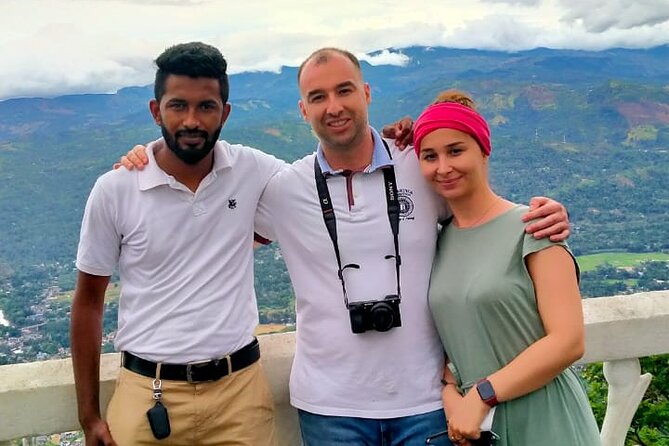 Private Multi Day Tour from Sri Lanka - Day 2: Sigiriya Rock Fortress and Pidurangala Steps