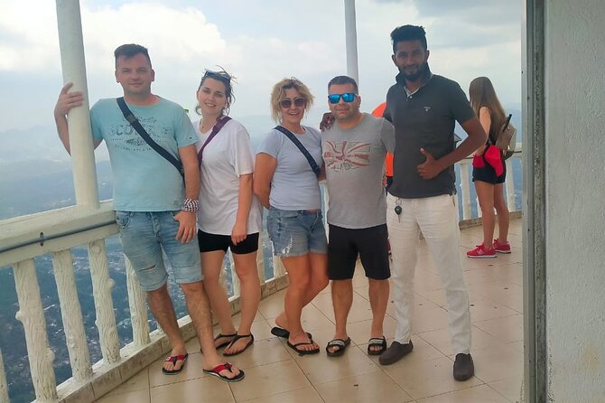 Private Multi Day Tour from Sri Lanka - Day 3: Dambulla Cave Temple and Kandy’s Sacred Tooth Relic