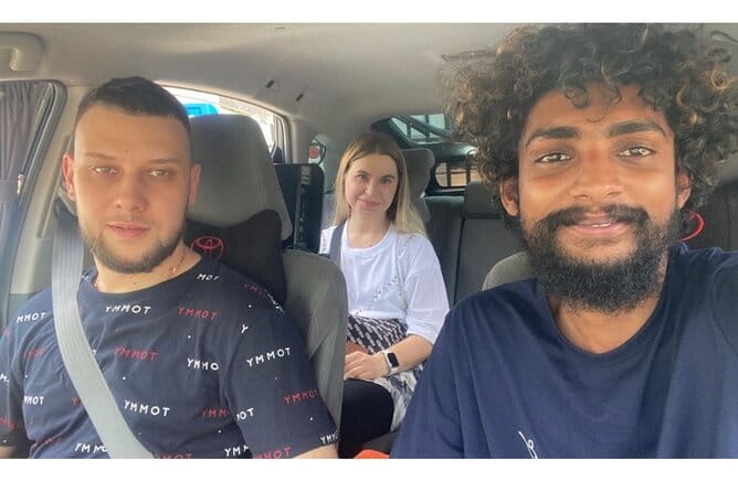 Private transfer from Colombo Airport to Bentota Hikkaduwa Galle - Comfort on the drive: AC, water, WiFi, and charging ports