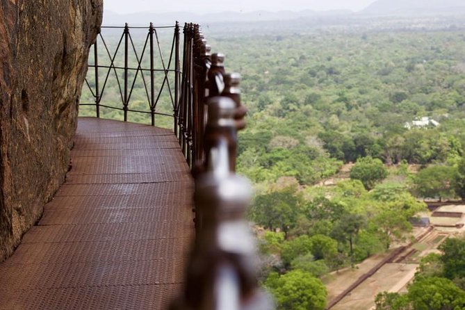 Private Trip to Sigiriya, Dambulla & safari from Colombo/ Negombo - Quick hits before you go