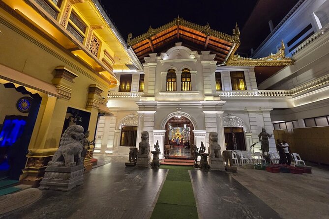 Ride and Explore Colombo and Food By Tuk Tuk Tour All Inclusive - First Stops: Gangaramaya Temple and the Hindu Kovil for Full Faith Contrast