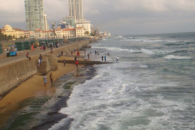 Ride and Explore Colombo and Food By Tuk Tuk Tour All Inclusive - Churches and the Old Town Hall Stop for Architecture Lovers