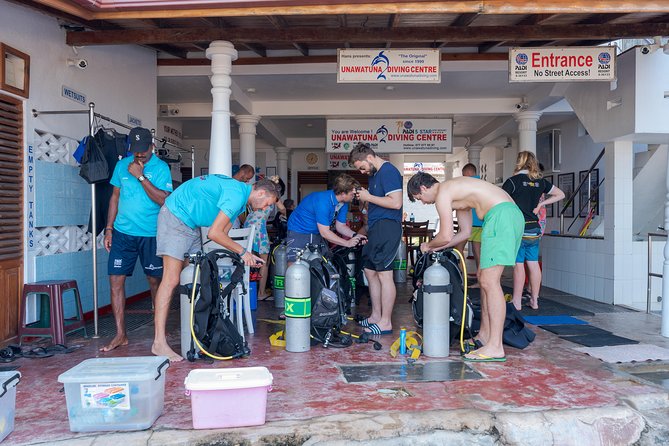Scuba Diving For Beginners - Who this is best for, and who should think twice