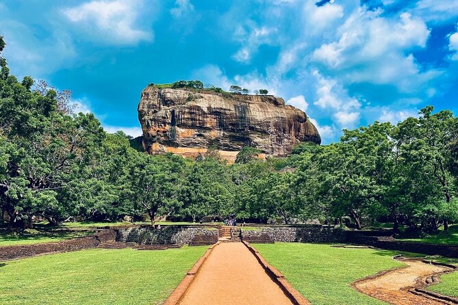 Sigiriya and Dambulla Cave Temple Private Day Trip From Bentota - Price and value: what the $120 covers, and what you still need to pay