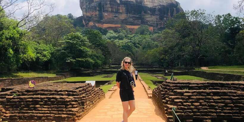 Sigiriya and Dambulla Private Full-Day Tour - Minneriya National Park: chasing elephants in real time