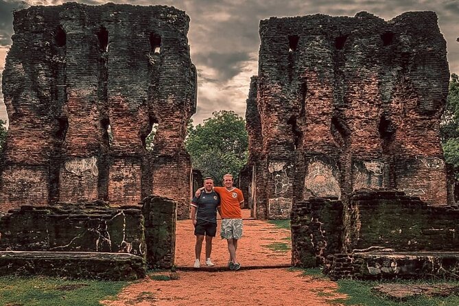 Sigiriya, Polonnaruwa & Dambulla "Trilogy" Day Tour from Colombo - Sigiriya Rock Fortress: how the 3-hour climb and murals work in real life
