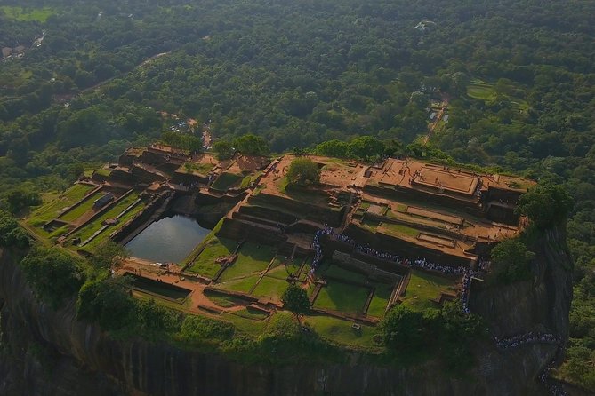Sigiriya Rock and Dambulla Cave All Inclusive Private Day Trip - Why Sigiriya and Dambulla Fit Into One Day