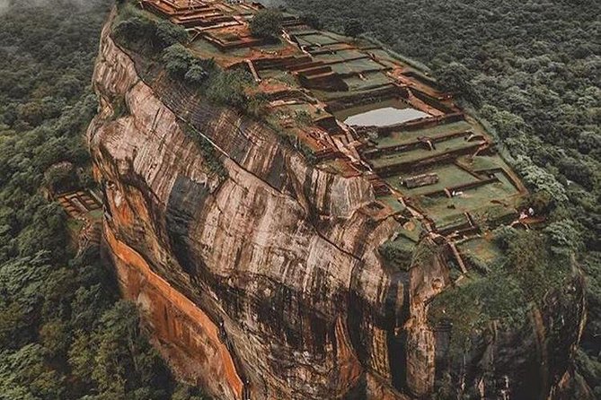 Sigiriya Rock and Dambulla Cave Temple Day Tour - Stop 1: The Natural Spice Garden for a fast start