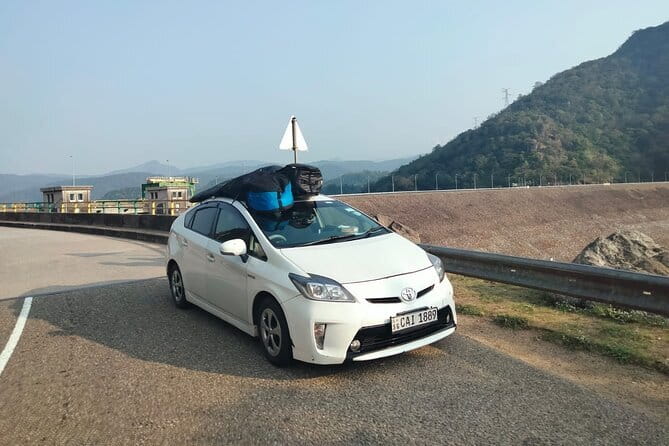 Sri Lanka Car and Driver Hire - Private Driver and Chauffeur - English-Speaking Chauffeurs, Real Punctuality, and Comfortable Cars