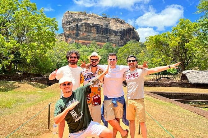 Sri Lanka Tour Plan - 14 Days - Private Transport And Hotel - Price and what you actually get for $1,505