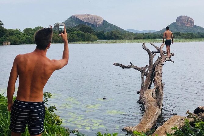 Ten Days Scenic Sri Lanka - Private chauffeur-guide setup: how you’ll actually travel day to day