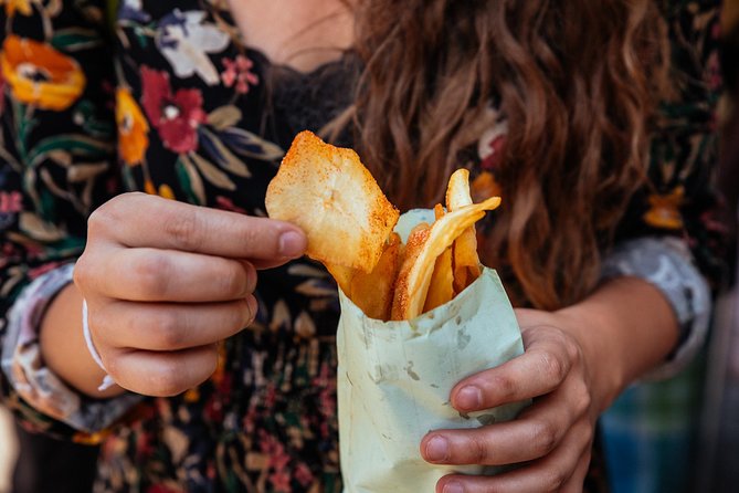 The 10 Tastings of Colombo With Locals: Private Street Food Tour - Why this Colombo street-food tour is a smart way to eat