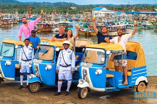 "THE ORIGINALS" Tuk Tuk Safari Colombo, the first and the best. - The route: temples, old faiths, and everyday Colombo streets