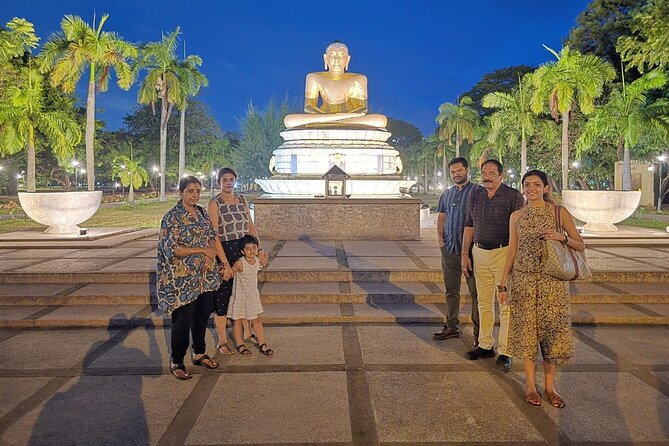 Tuk Tuk safari capital Colombo (Food and Entry Fees) Including - Churches and mosques in one loop: religious architecture you can’t ignore
