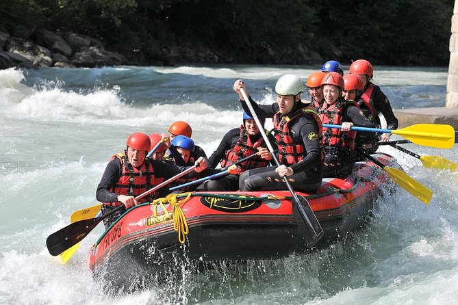 White Water Rafting at Kitulgala - Safety and skill level: what you should expect from a private guided raft